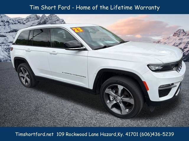 Used 2023 Jeep Grand Cherokee Limited w/ Trailer Tow Prep Group (B) AWD/4WD image 6