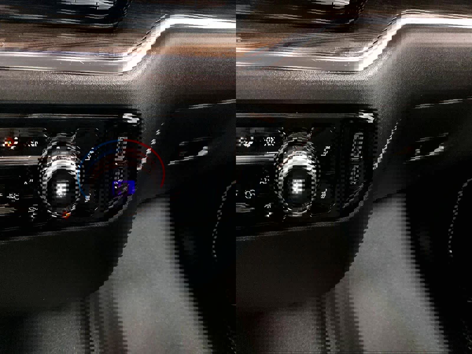 Used 2023 GMC Sierra 1500 Elevation image 27