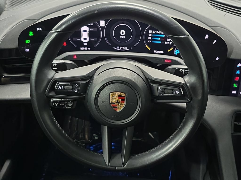Certified 2022 Porsche Taycan RWD image 13