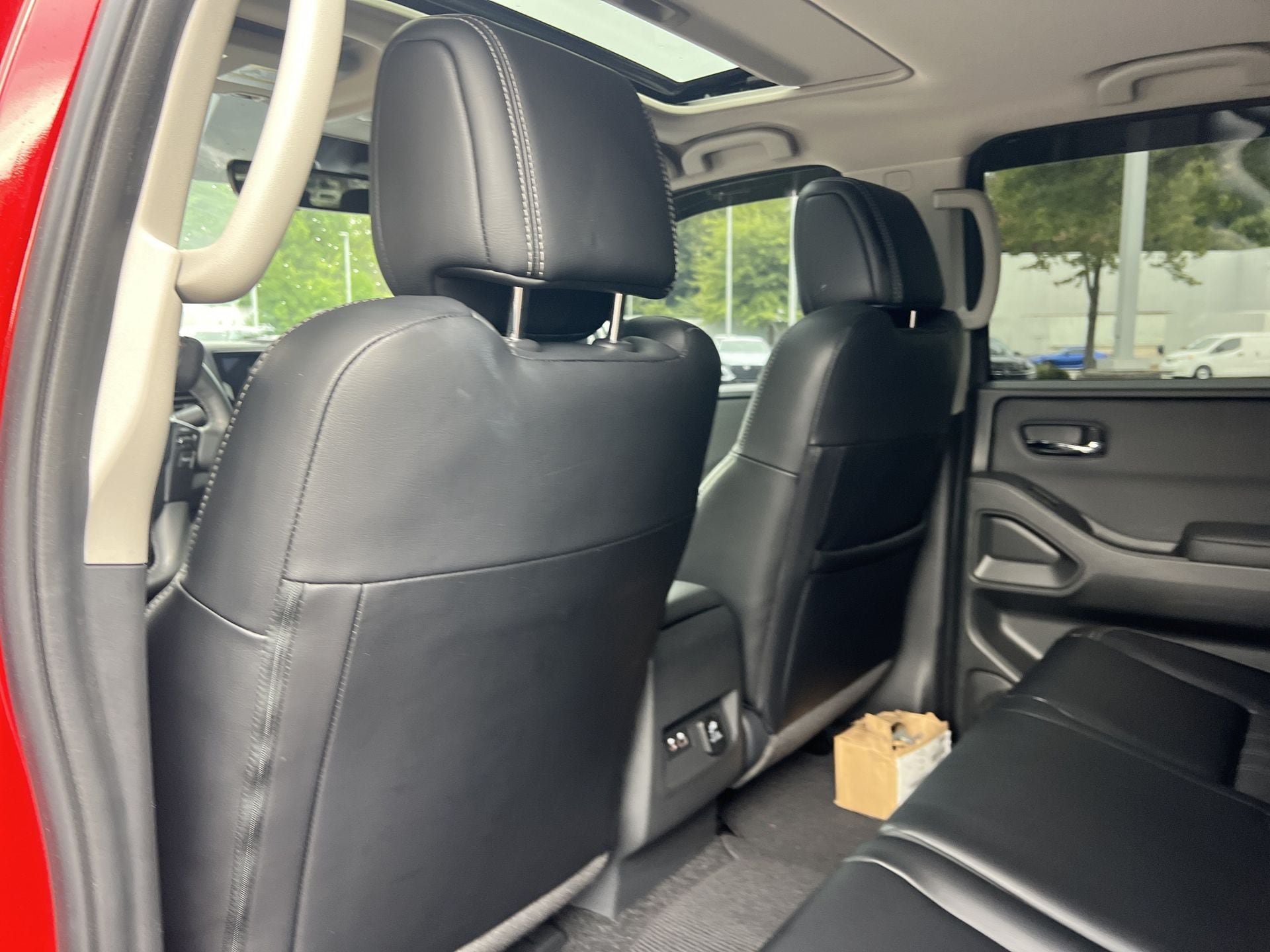 Certified 2024 Nissan Frontier SL AWD/4WD image 17