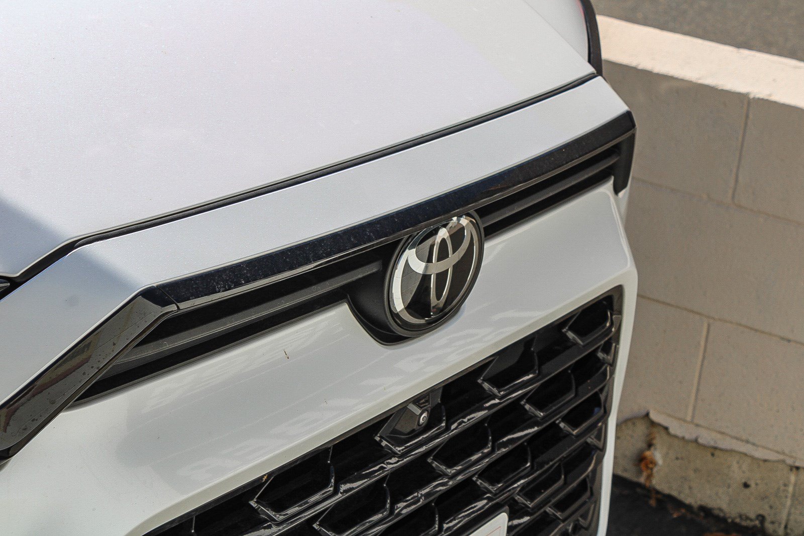 Certified 2026 Toyota Grand Highlander AWD Hybrid image 3