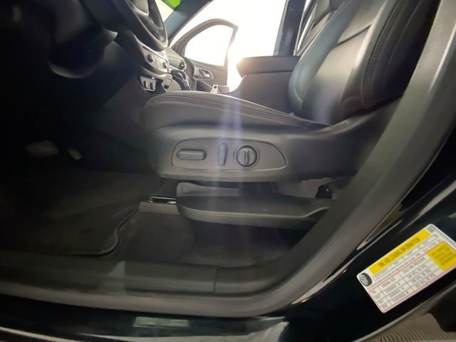 Certified 2023 Chevrolet Traverse RS image 25