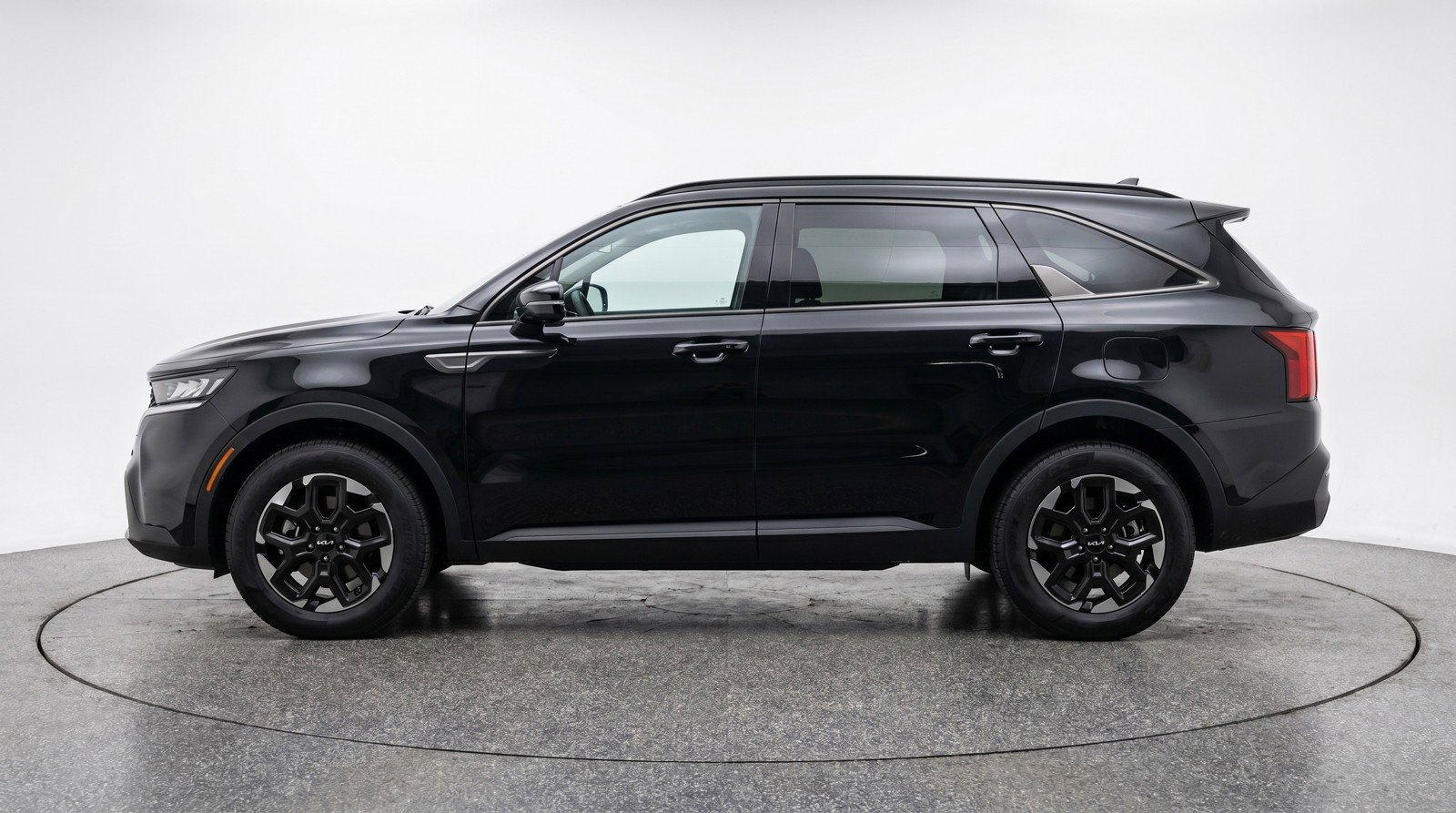 Used 2024 Kia Sorento S AWD/4WD image 5
