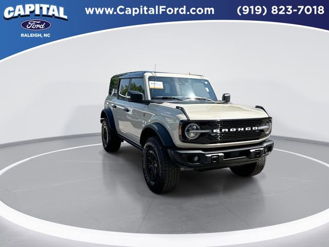 Certified 2025 Ford Bronco Badlands AWD/4WD image 2