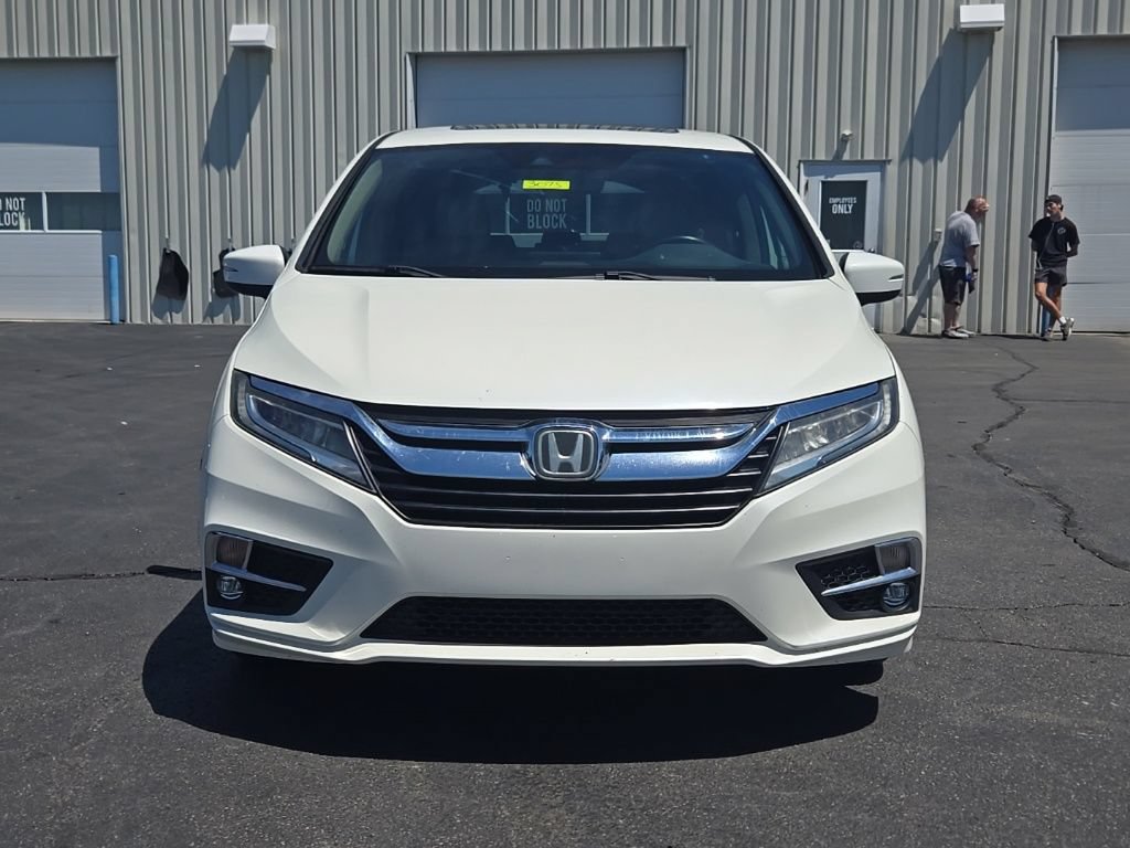 Used 2019 Honda Odyssey Touring image 2