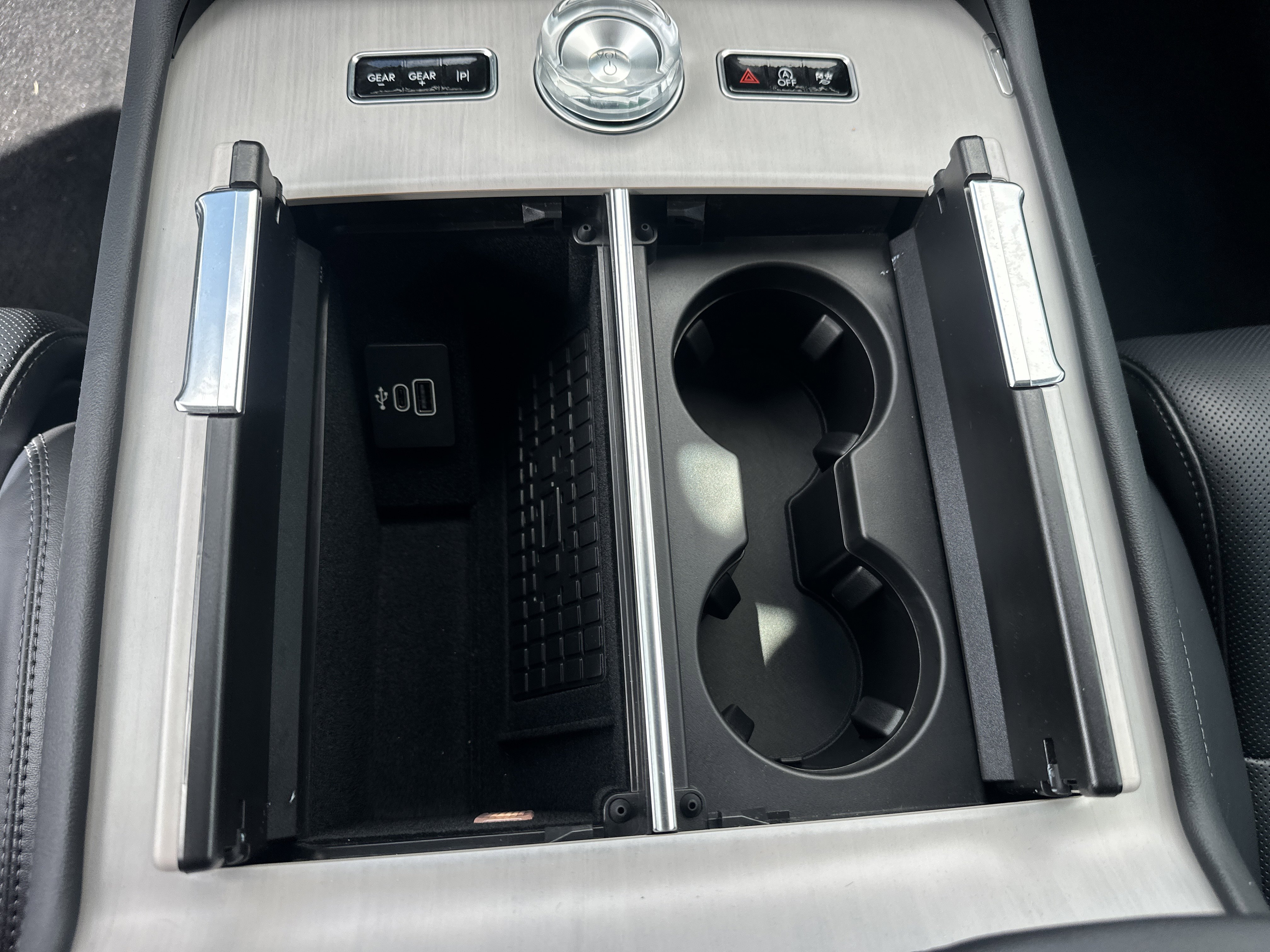 New 2025 Lincoln Navigator Reserve image 21
