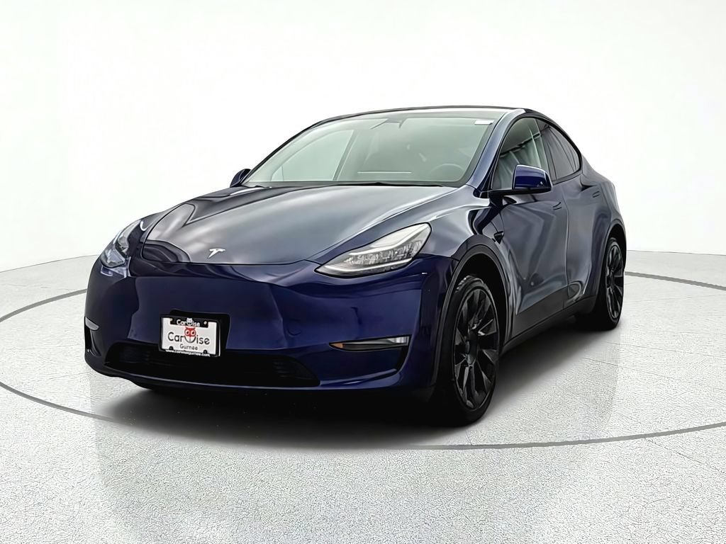 Used 2022 Tesla Model Y Long Range AWD/4WD image 2