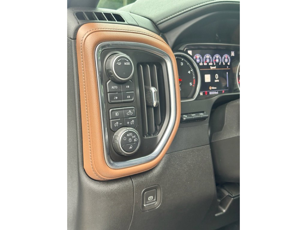 Used 2023 Chevrolet Silverado 2500 High Country w/ LPO, Hitch Package AWD/4WD image 7