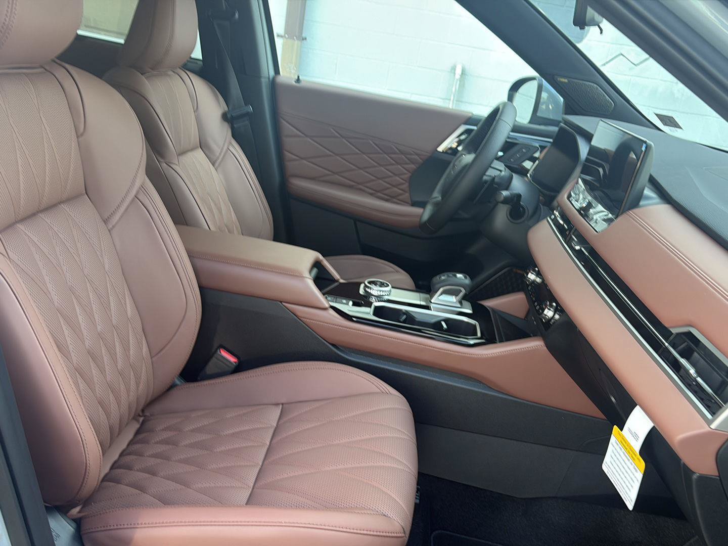 New 2026 Mitsubishi Outlander SEL FWD image 18