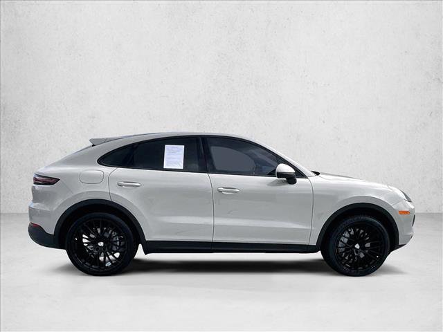Used 2021 Porsche Cayenne Coupe image 5