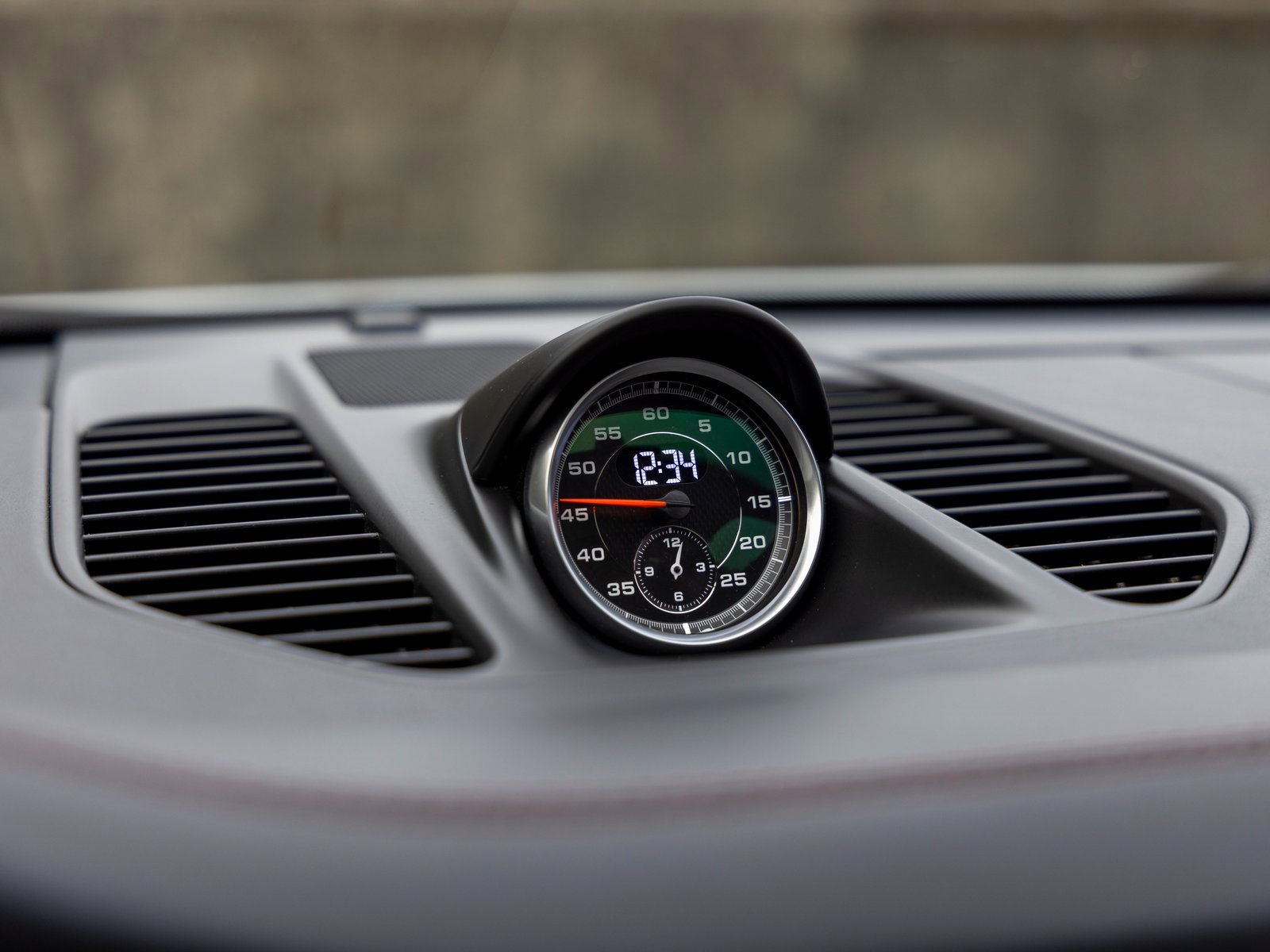 Used 2015 Porsche 911 Turbo image 37