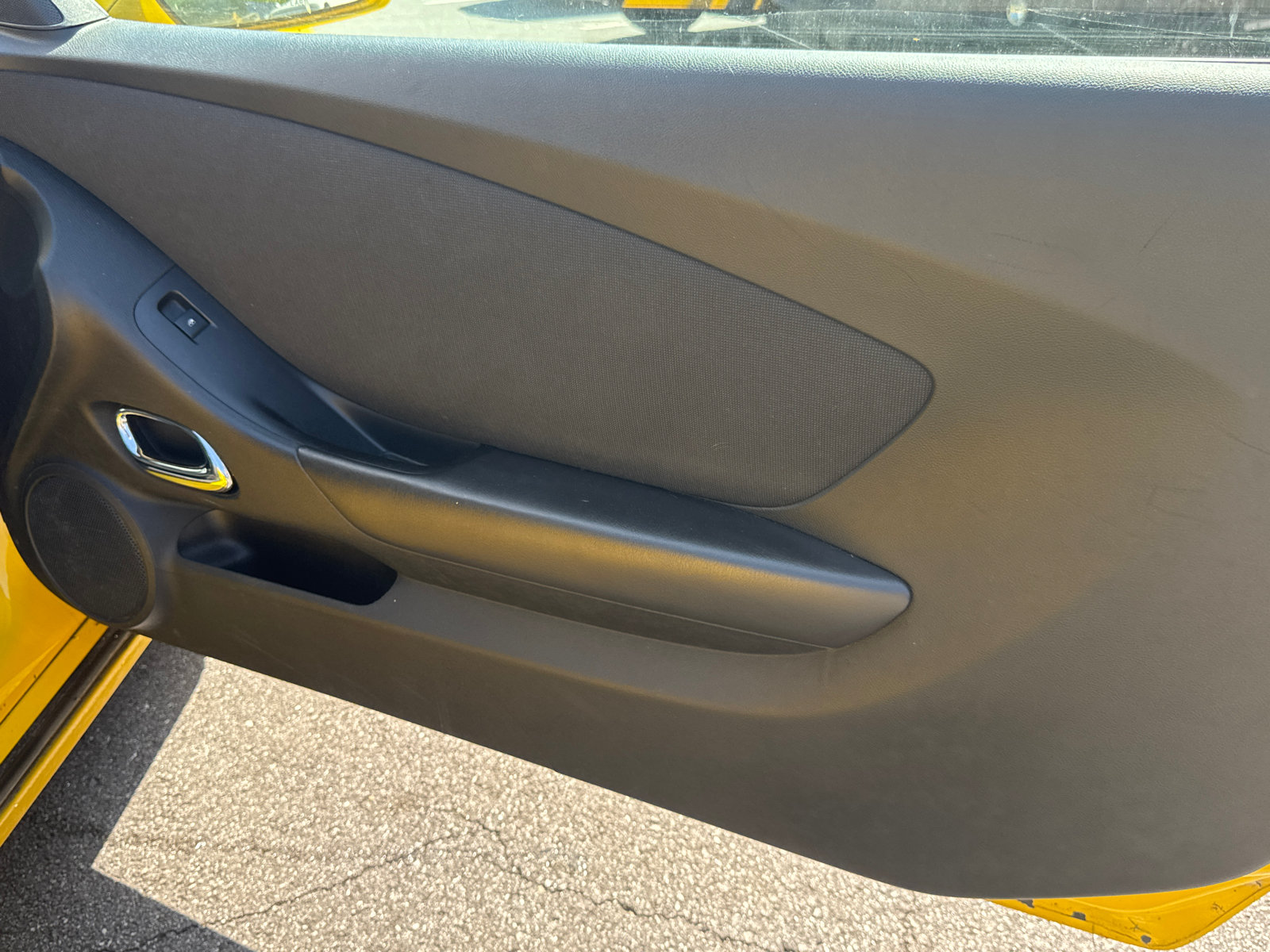 Used 2010 Chevrolet Camaro LT RWD image 14