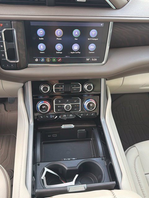 Used 2021 GMC Yukon Denali w/ Denali Premium Package AWD/4WD image 18
