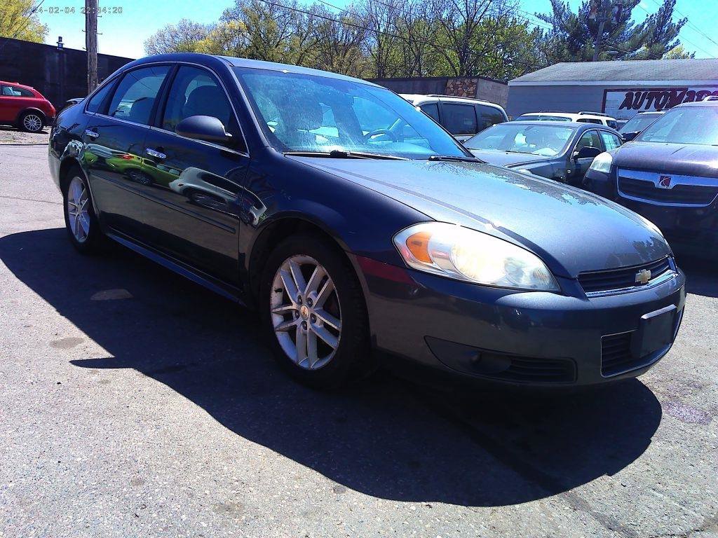 Used 2010 Chevrolet Impala LTZ FWD image 1