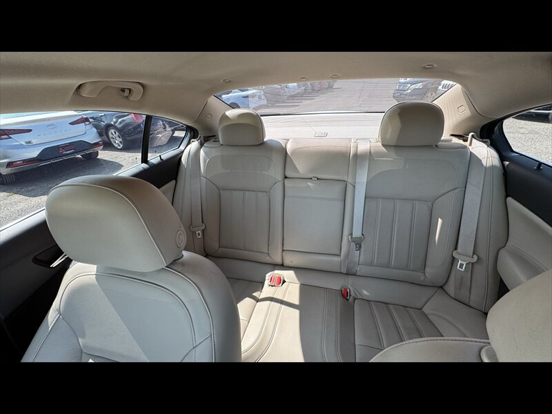 Used 2016 Buick Regal FWD image 23