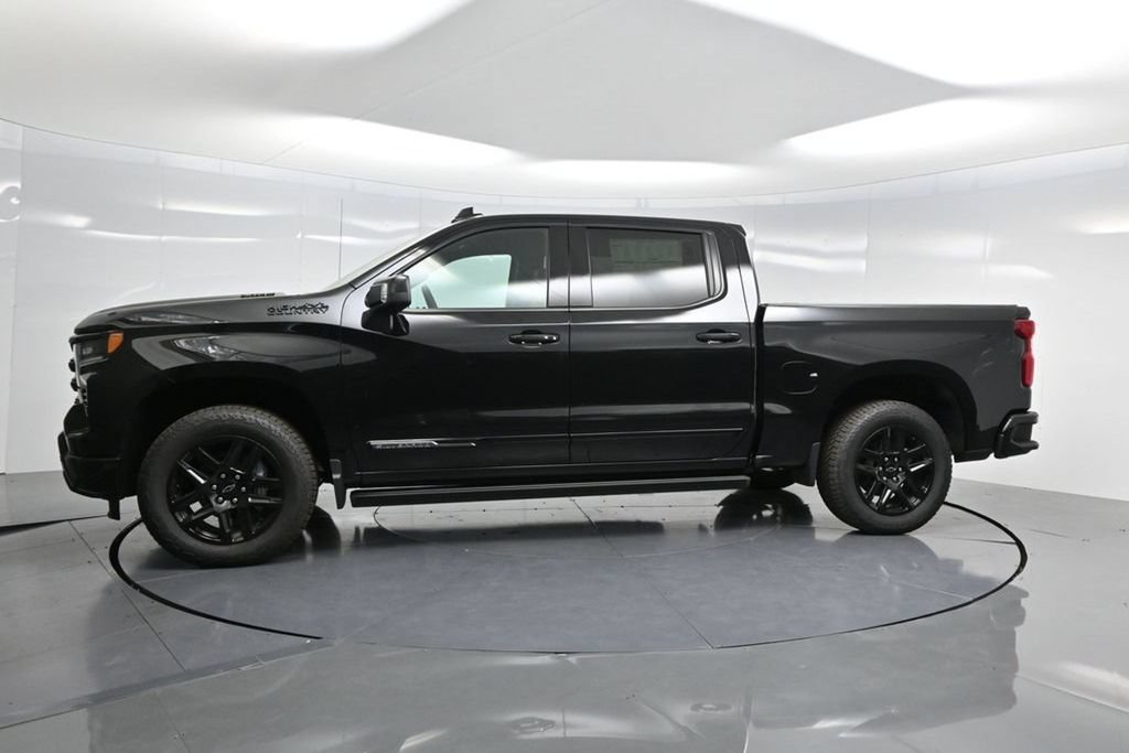 New 2025 Chevrolet Silverado 1500 High Country w/ Midnight Edition AWD/4WD image 71