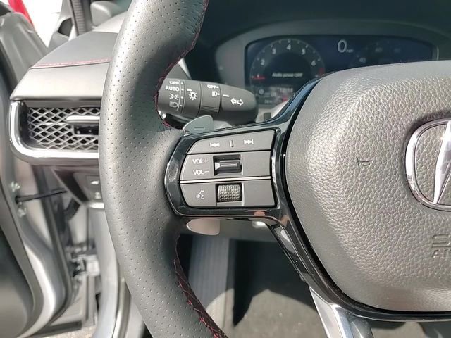 Used 2025 Acura ADX A-Spec image 17