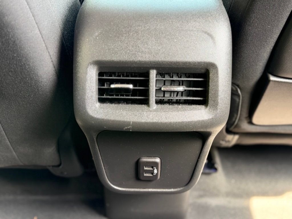 Used 2023 GMC Terrain SLE w/ Driver Convenience Package AWD/4WD image 45