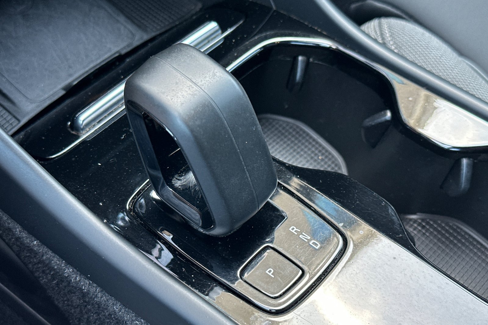 Certified 2023 Volvo C40 Recharge Core AWD/4WD image 25