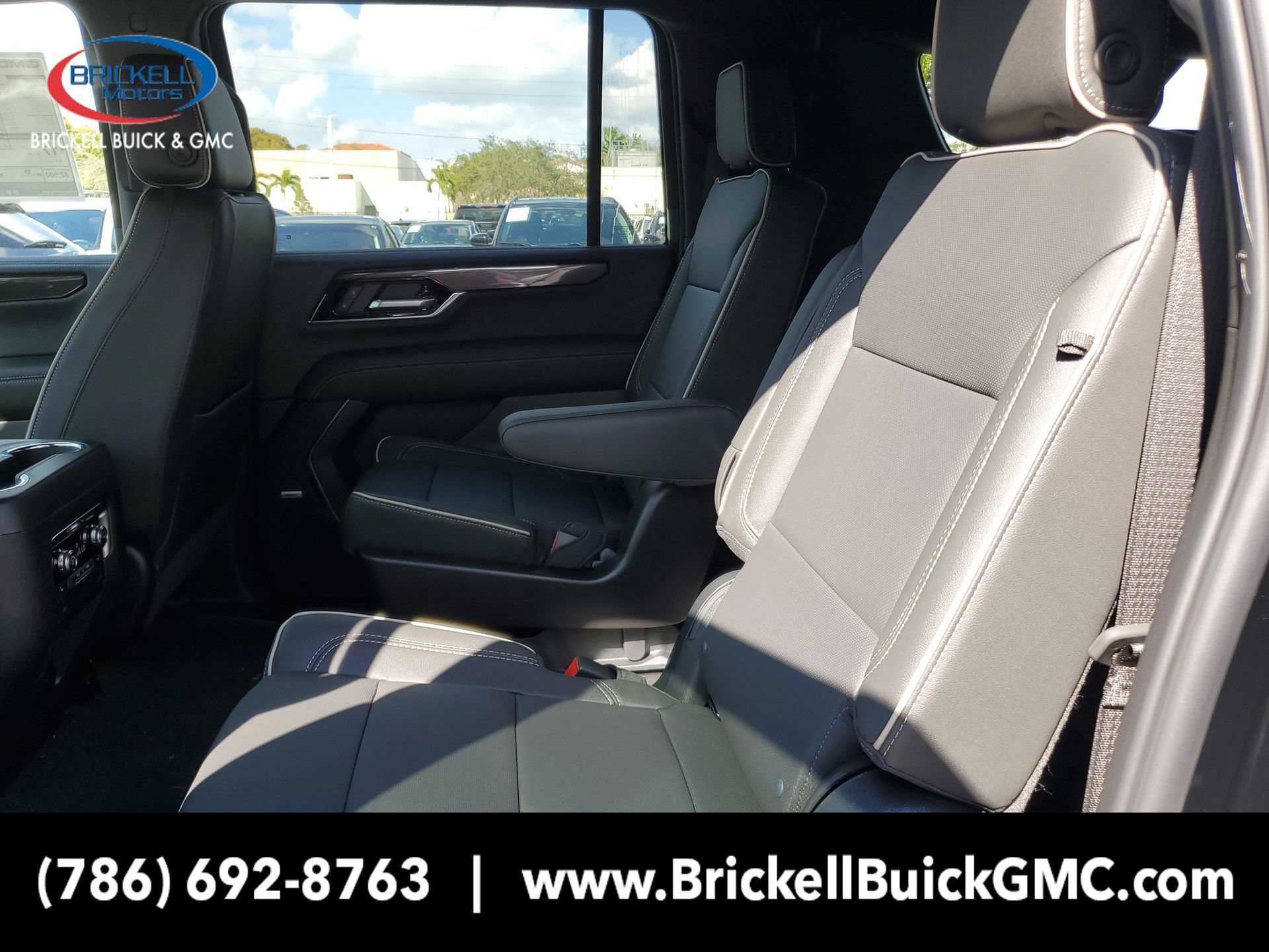 New 2026 GMC Yukon XL Elevation RWD image 12