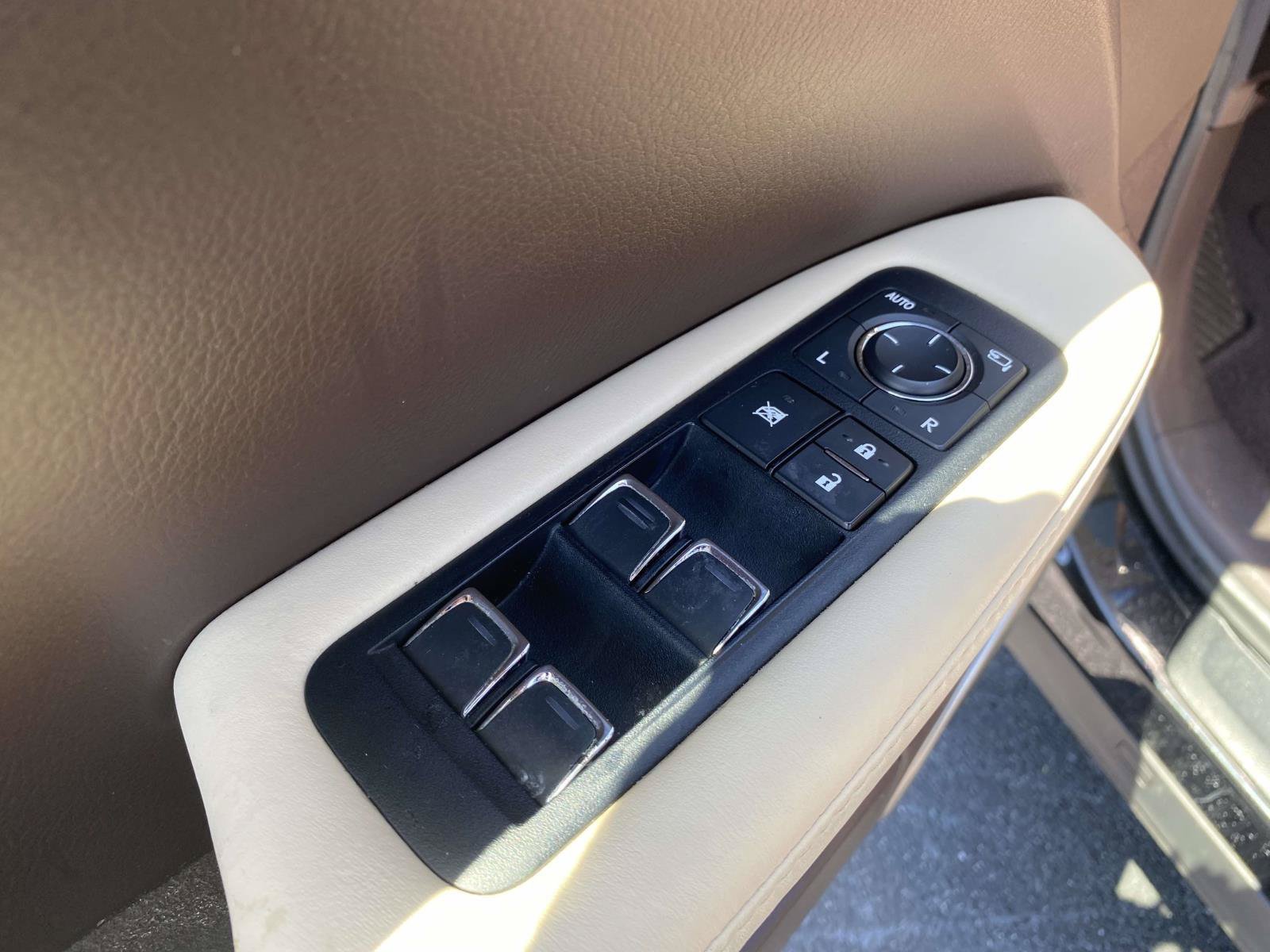 Used 2017 Lexus RX 350 FWD w/ Premium Package image 19