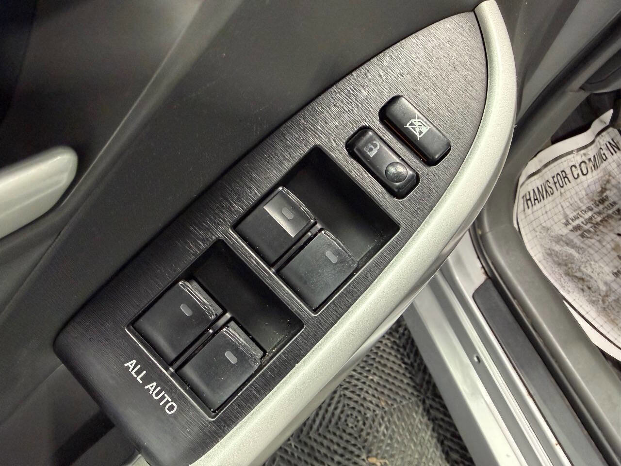 Used 2010 Toyota Prius Five image 24