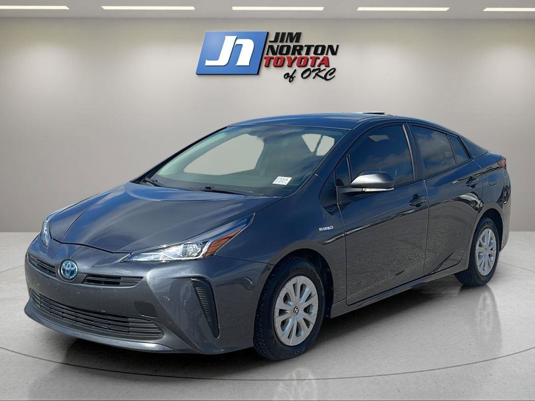 Used 2022 Toyota Prius L Eco