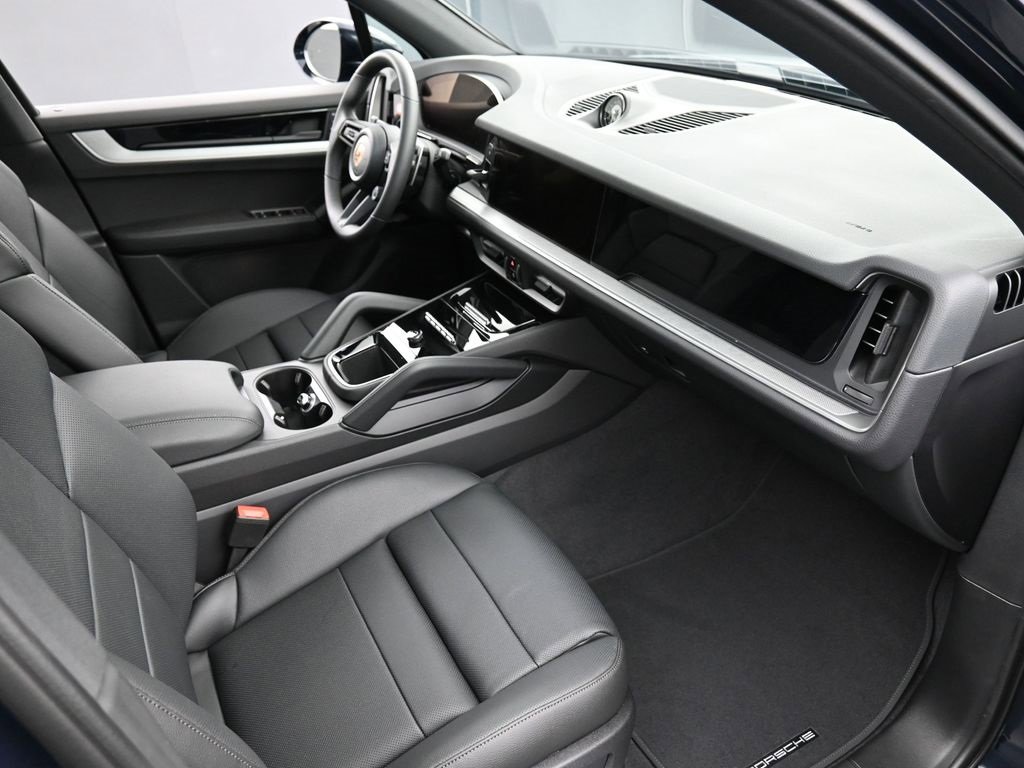 New 2026 Porsche Cayenne S image 31