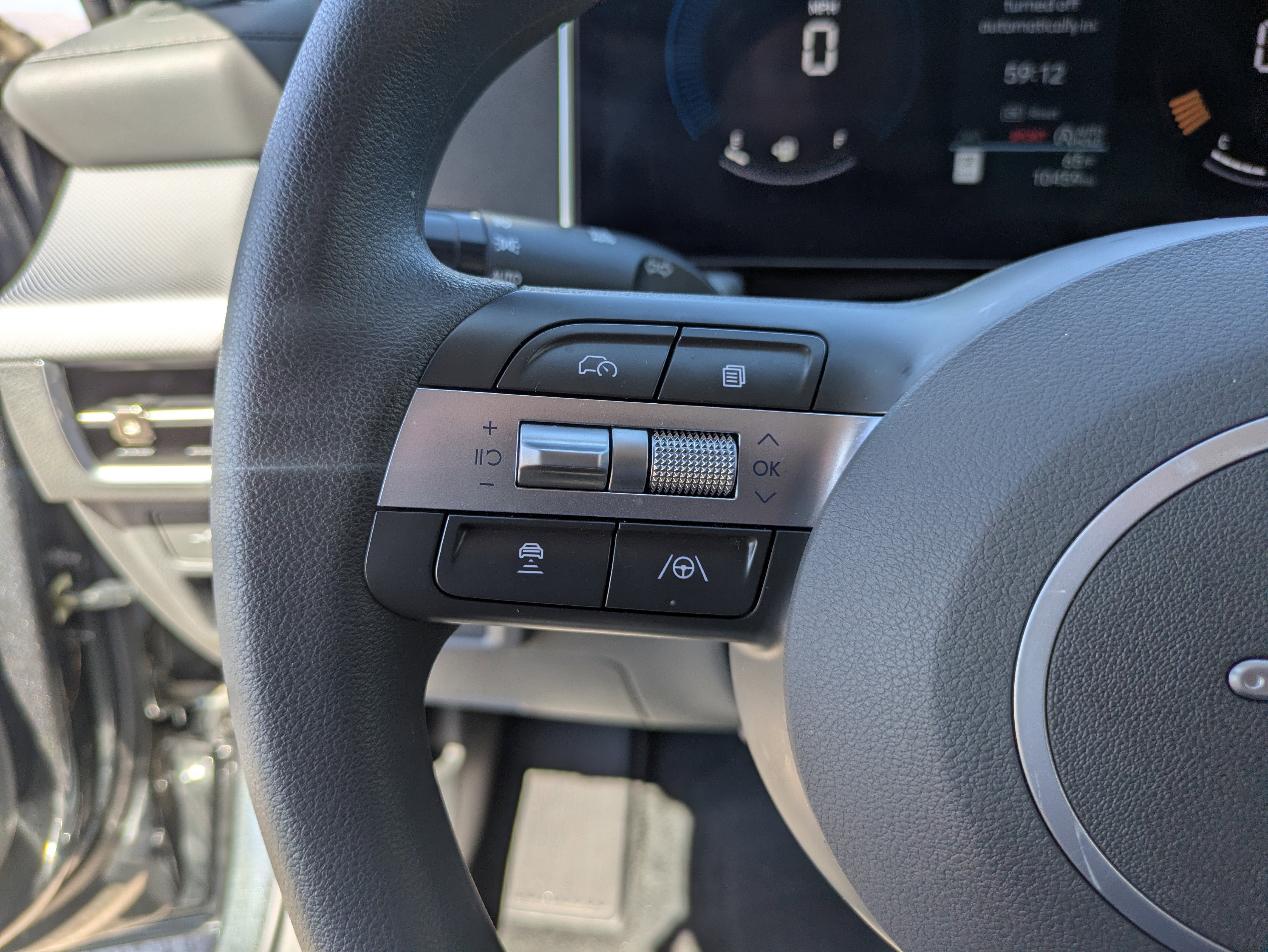 Certified 2025 Hyundai Sonata SE image 26