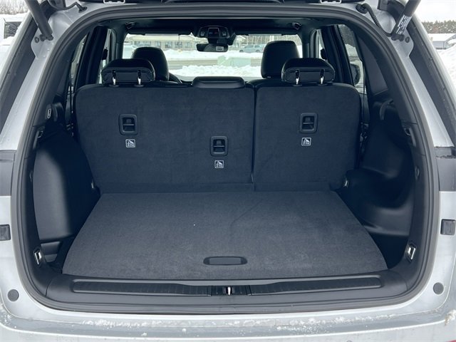 New 2026 Jeep Grand Cherokee Altitude image 33