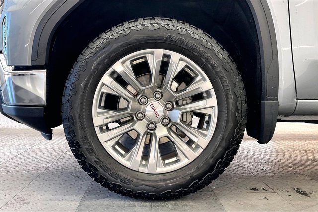 Used 2024 GMC Sierra 1500 SLT w/ SLT Premium Plus Package image 8
