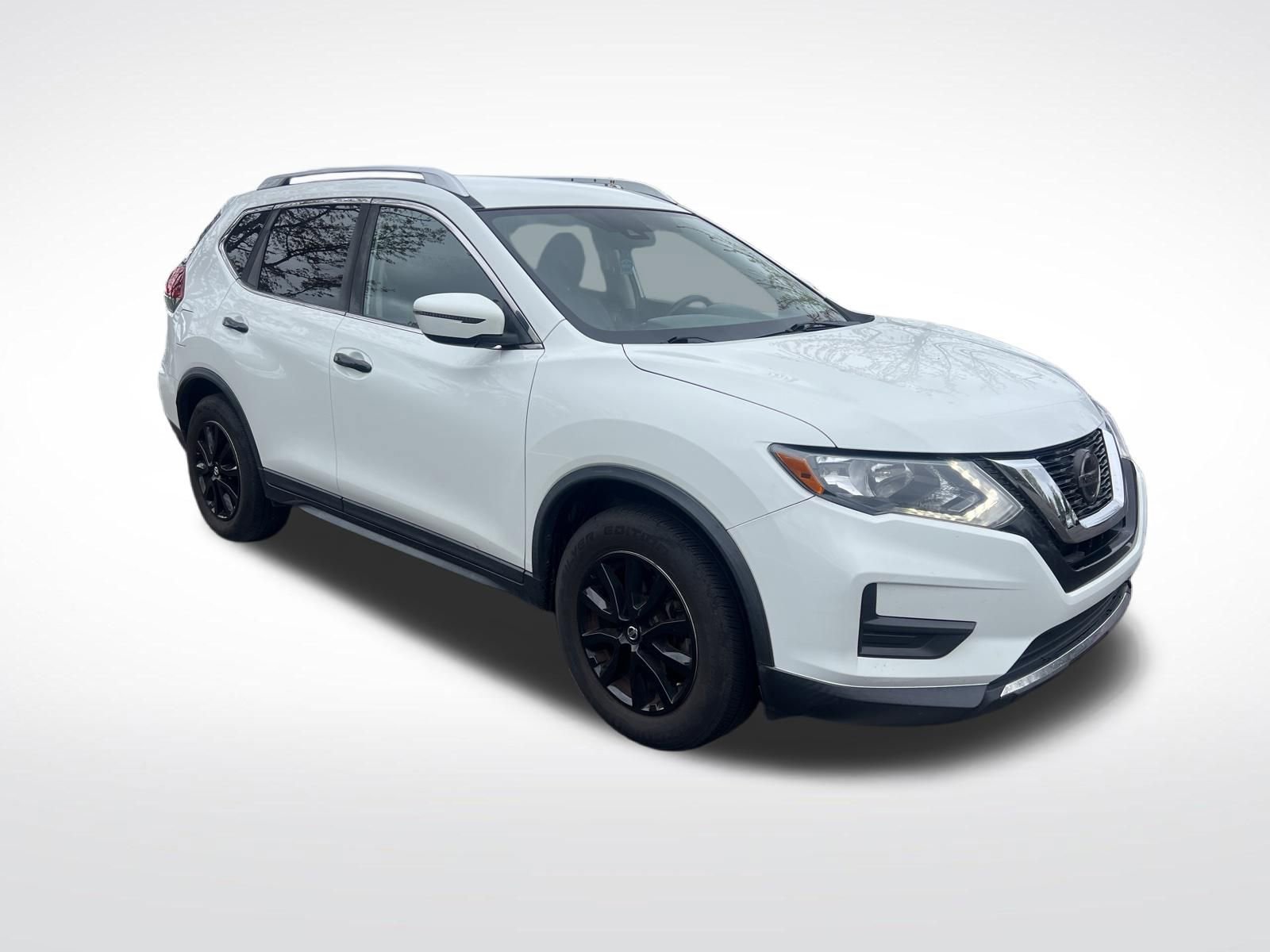 Used 2020 Nissan Rogue SV image 7