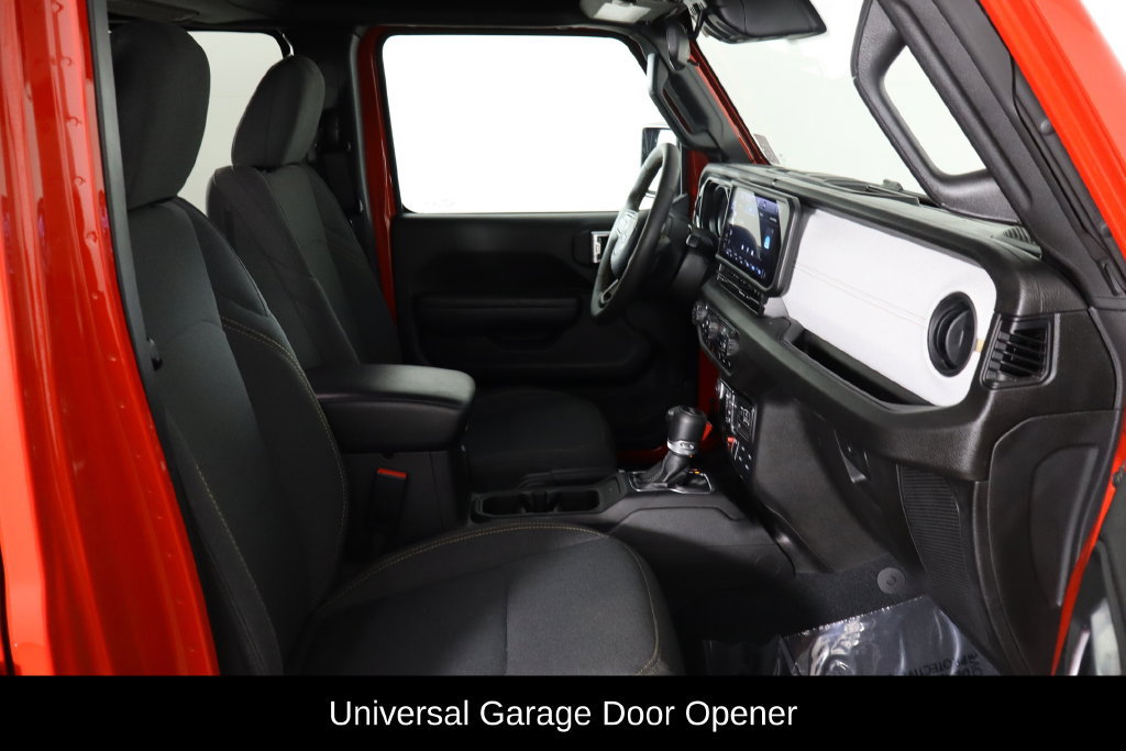 Used 2024 Jeep Wrangler Unlimited Sport AWD/4WD image 18