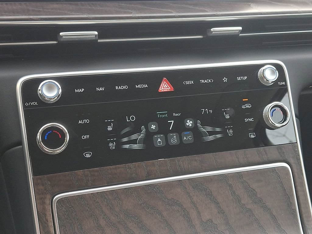 Used 2025 Genesis GV80 3.5T Prestige image 10