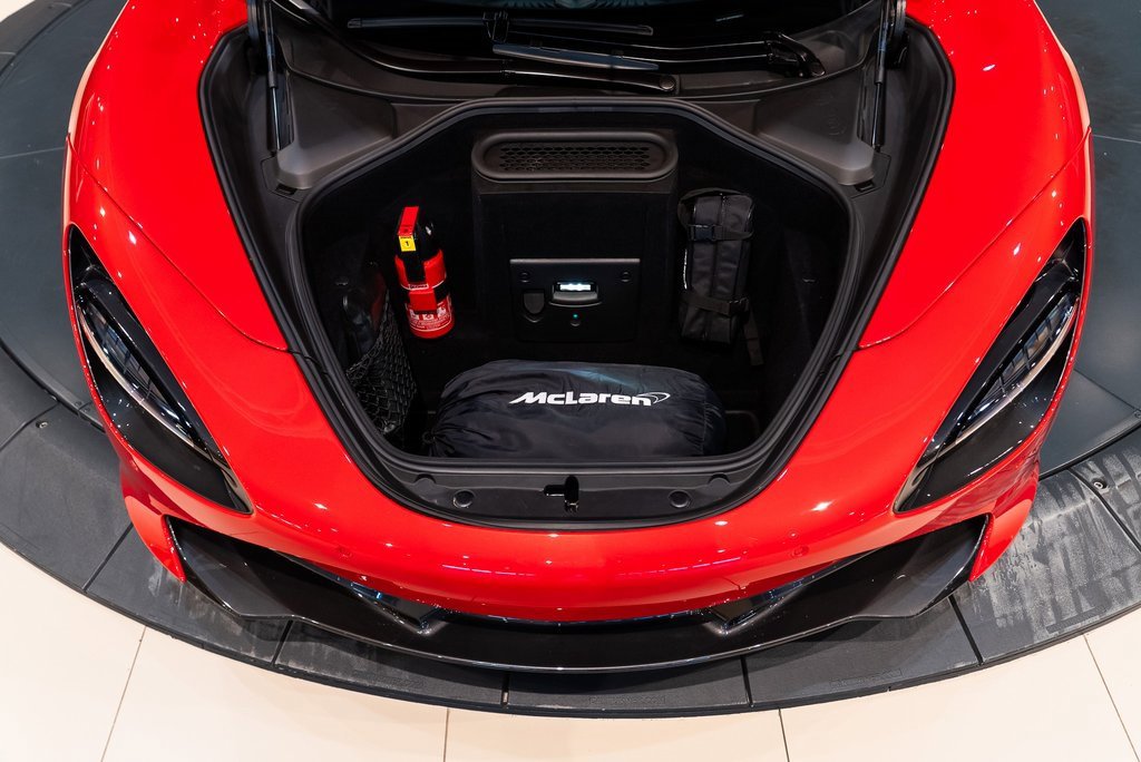 Used 2022 McLaren 720S Spider image 16