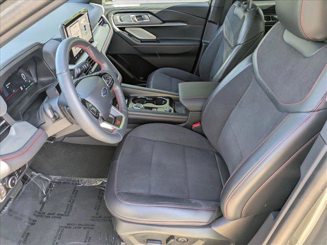 Used 2025 Ford Explorer ST w/ Sun And Sound Package AWD/4WD image 16
