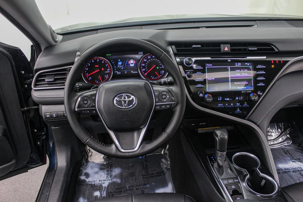 Used 2020 Toyota Camry XSE FWD image 27