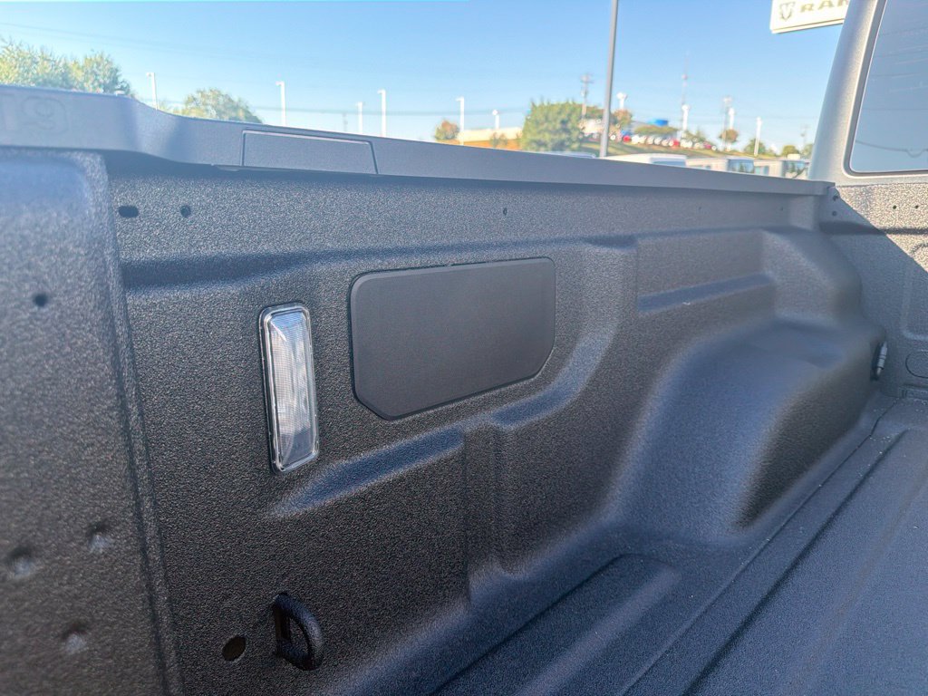 New 2027 Jeep Gladiator Sport AWD/4WD image 14
