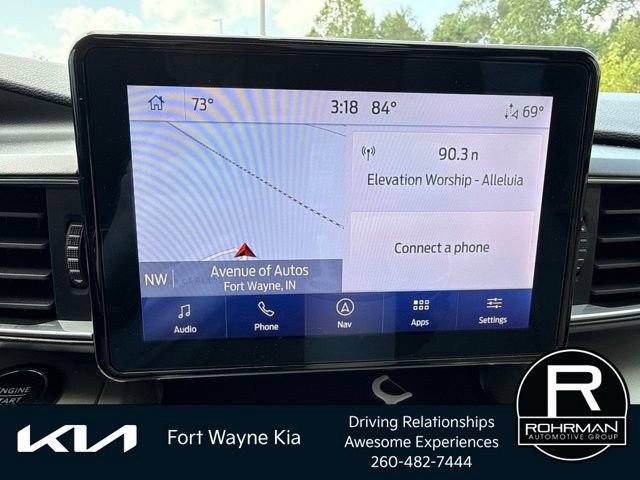 Used 2022 Ford Explorer XLT w/ Equipment Group 202A AWD/4WD image 11
