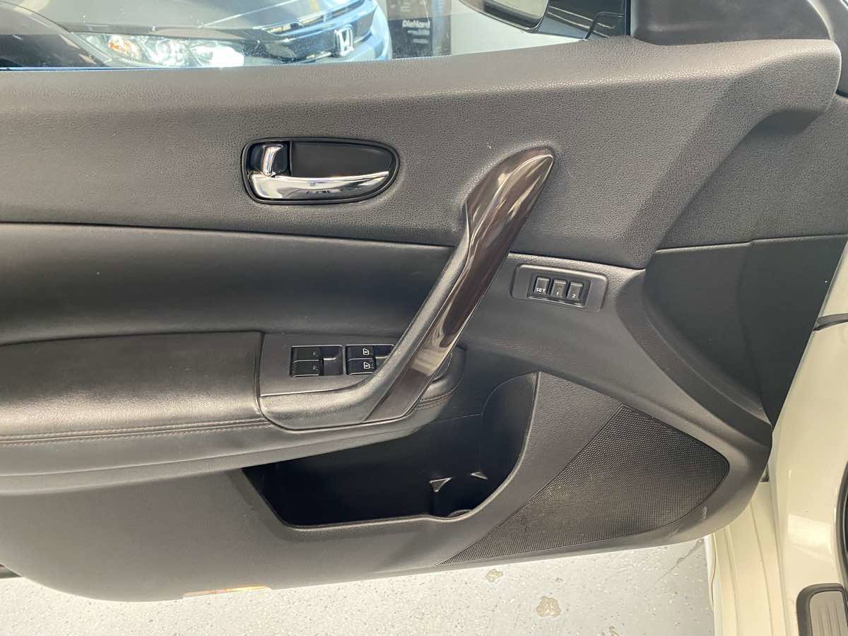 Used 2012 Nissan Maxima 3.5 SV w/ Premium Pkg image 25