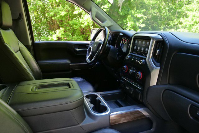 Used 2019 Chevrolet Silverado 1500 LT Trail Boss AWD/4WD image 40