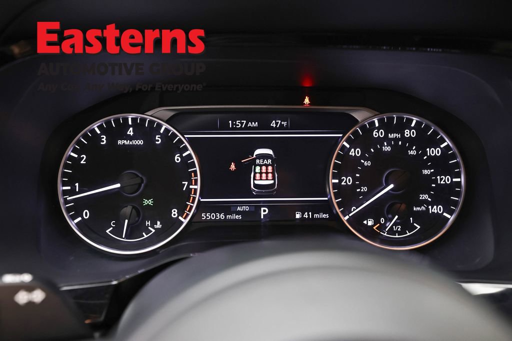 Used 2024 Nissan Pathfinder SV image 18