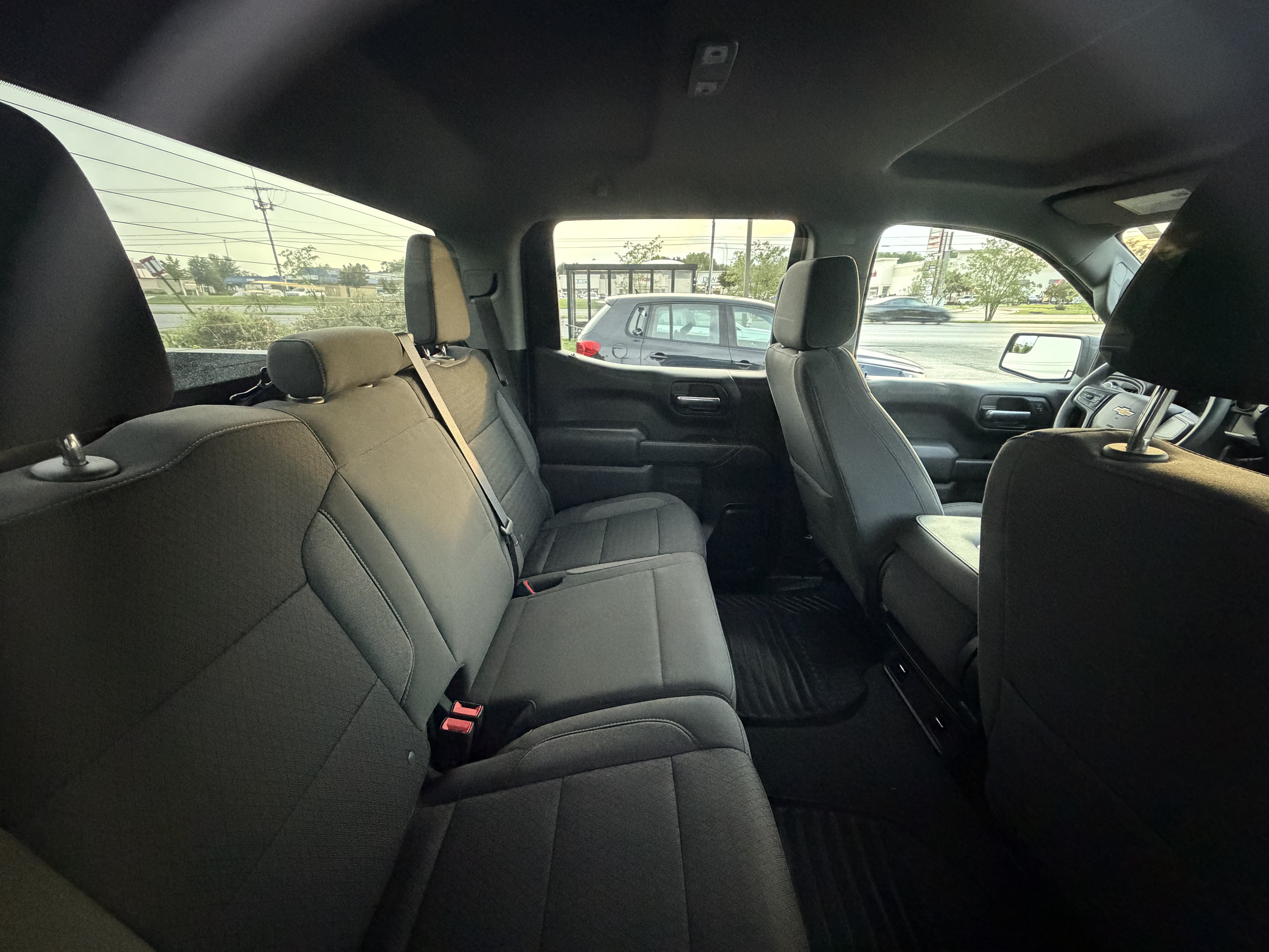 Used 2022 Chevrolet Silverado 1500 Custom AWD/4WD image 10