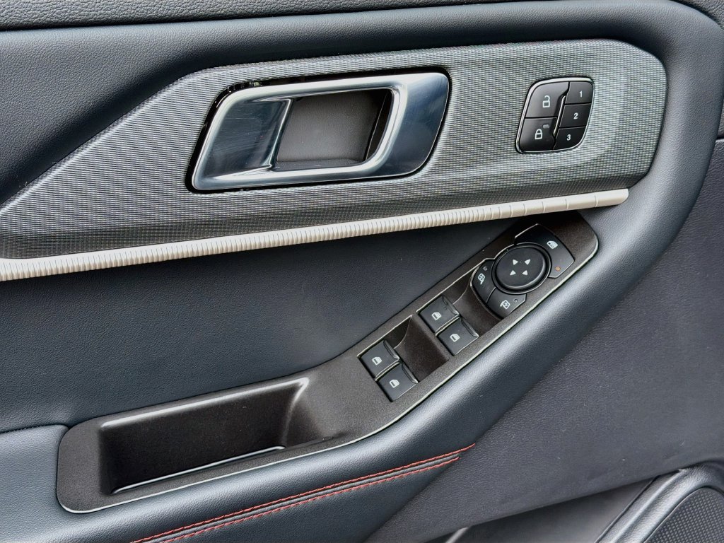 New 2027 Ford Explorer ST-Line AWD/4WD image 20