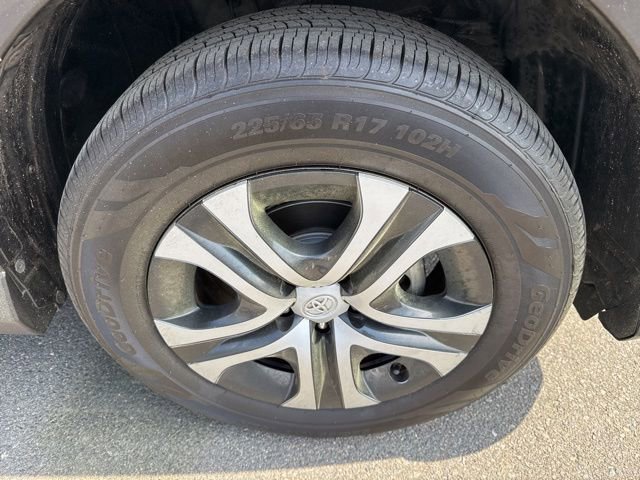 Used 2017 Toyota RAV4 LE w/ All Weather Liner Package image 29