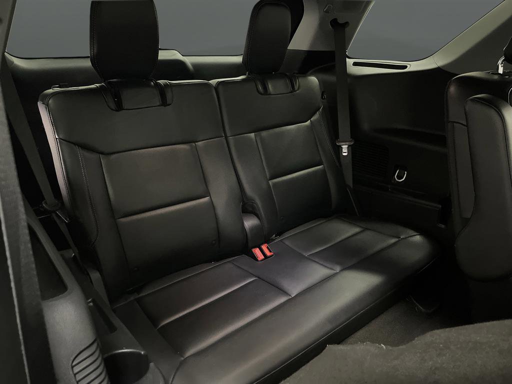 Used 2023 Ford Explorer Limited image 34