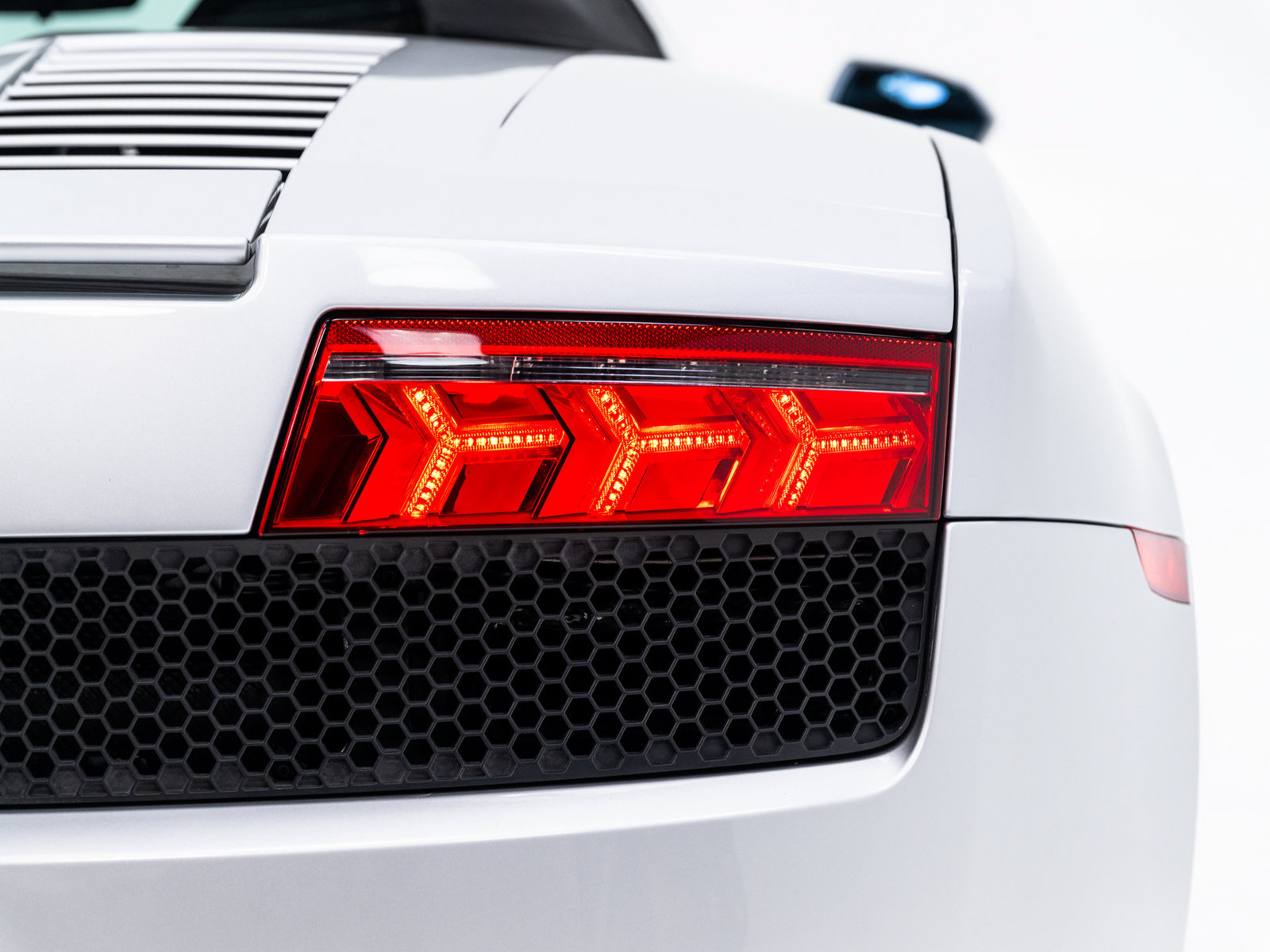 Used 2011 Lamborghini Gallardo LP 560-4 AWD/4WD image 97