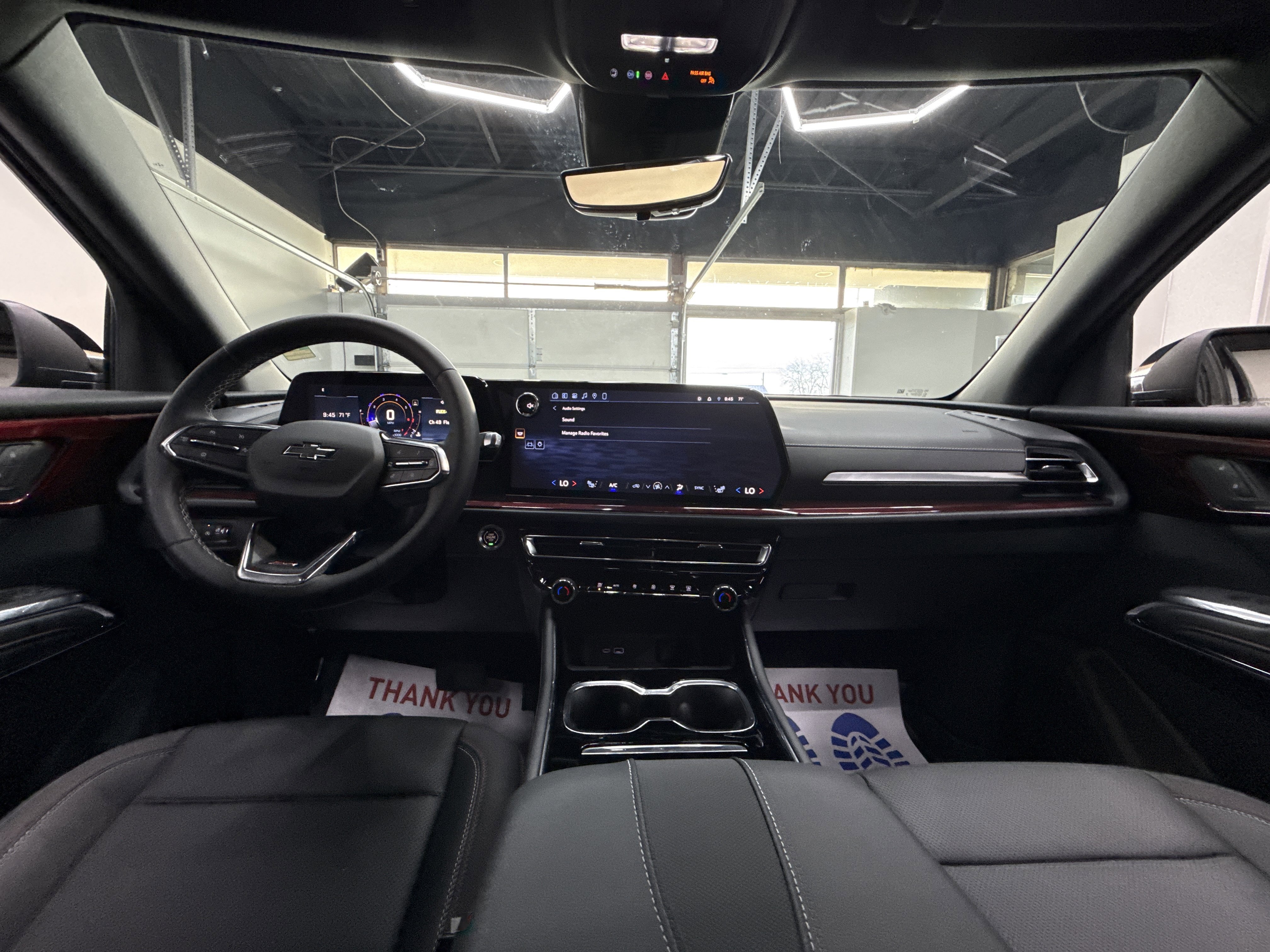 Used 2026 Chevrolet Traverse Z71 w/ LPO, Floor Liner Package image 12