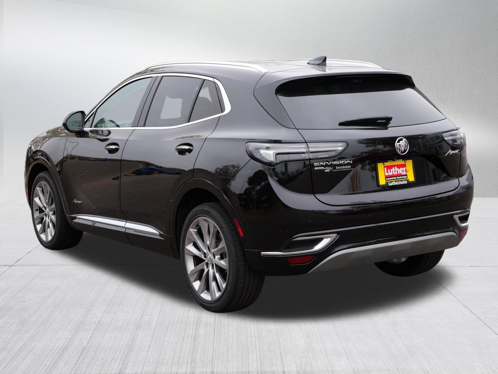 Used 2022 Buick Envision Avenir w/ Technology Package II AWD/4WD image 5
