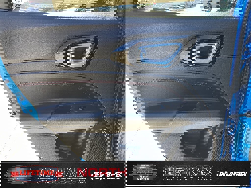 Used 2025 Jeep Compass Trailhawk w/ Trailhawk Elite Group image 15